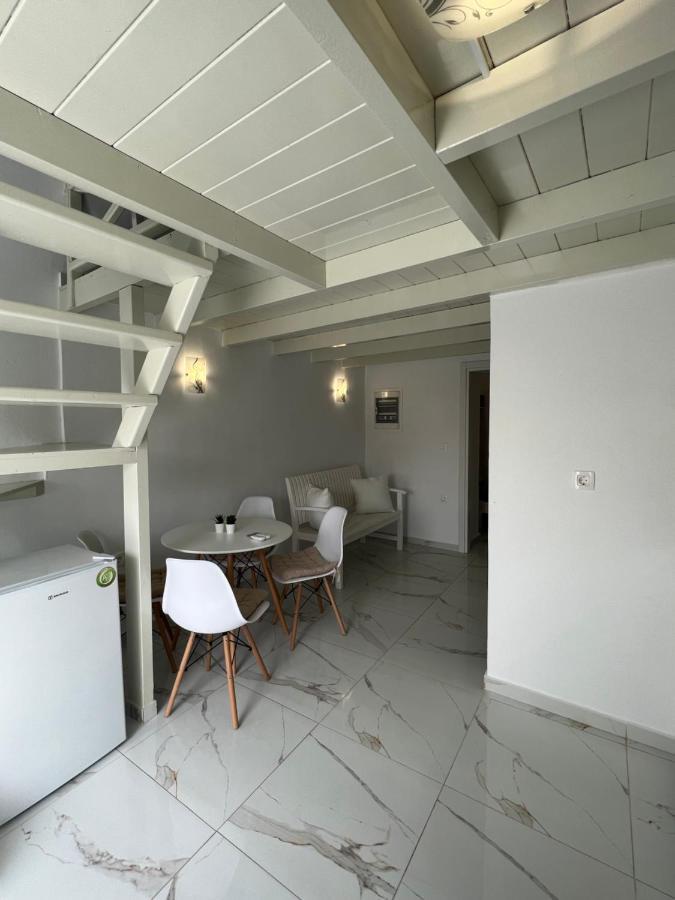 Duplex Quadruple Room